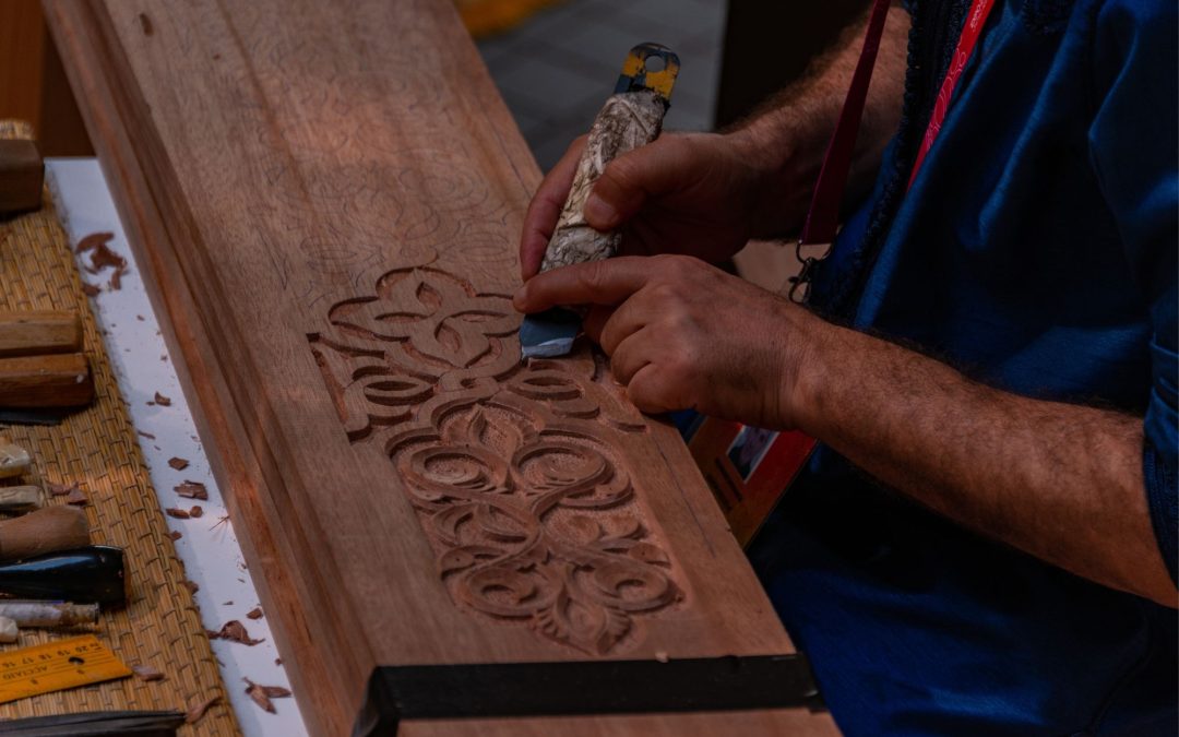 A Beginner’s Guide to Tools and Techniques for Carving